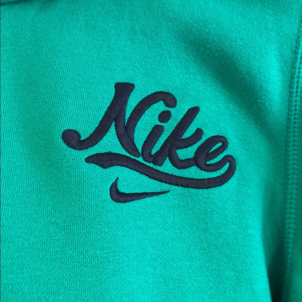 Nike Green Woman Full-Zip Hoodie - Picture 2 of 2